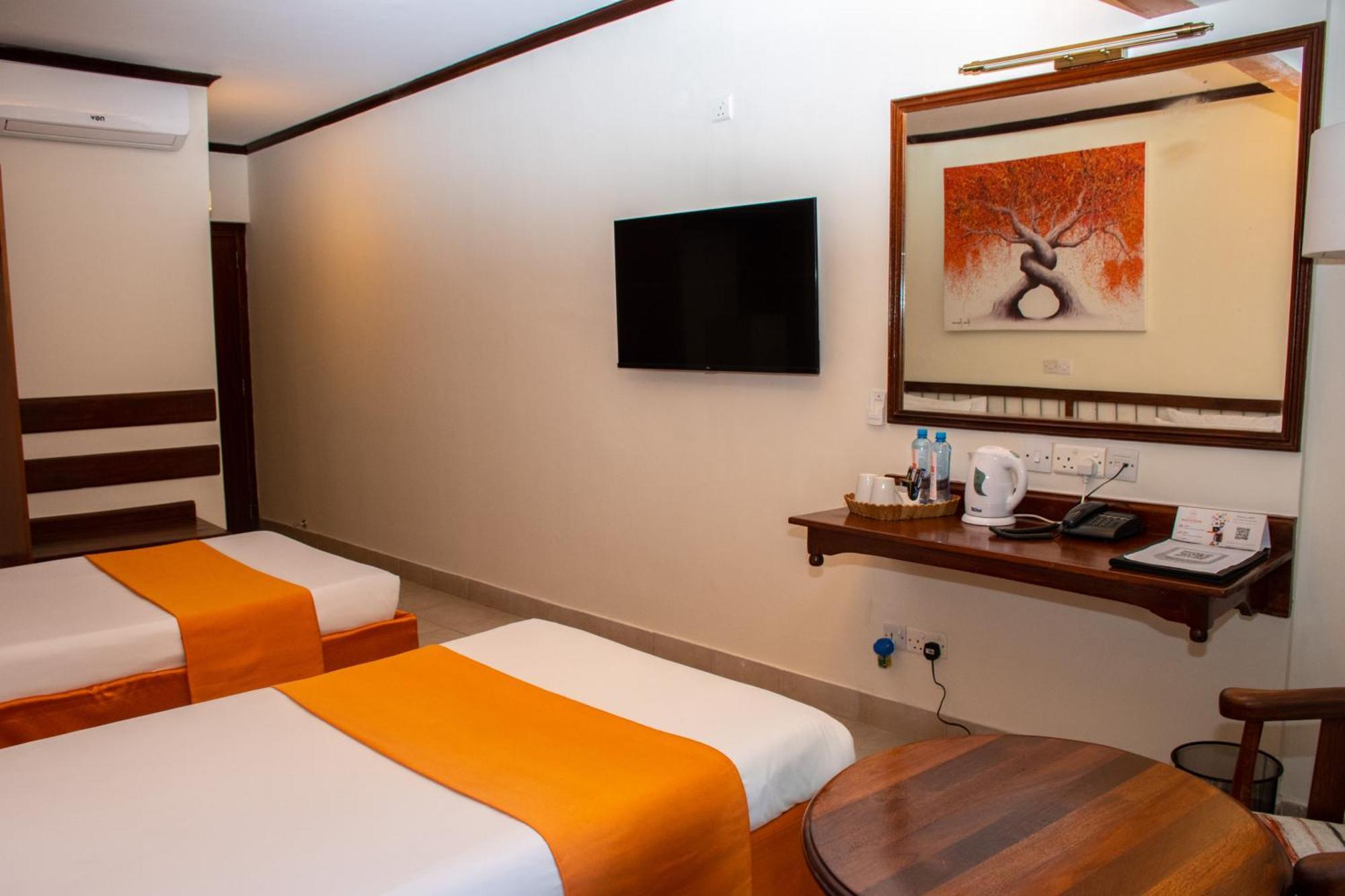 Hotel Boulevard Nairobi, City Centre Cbd Екстер'єр фото