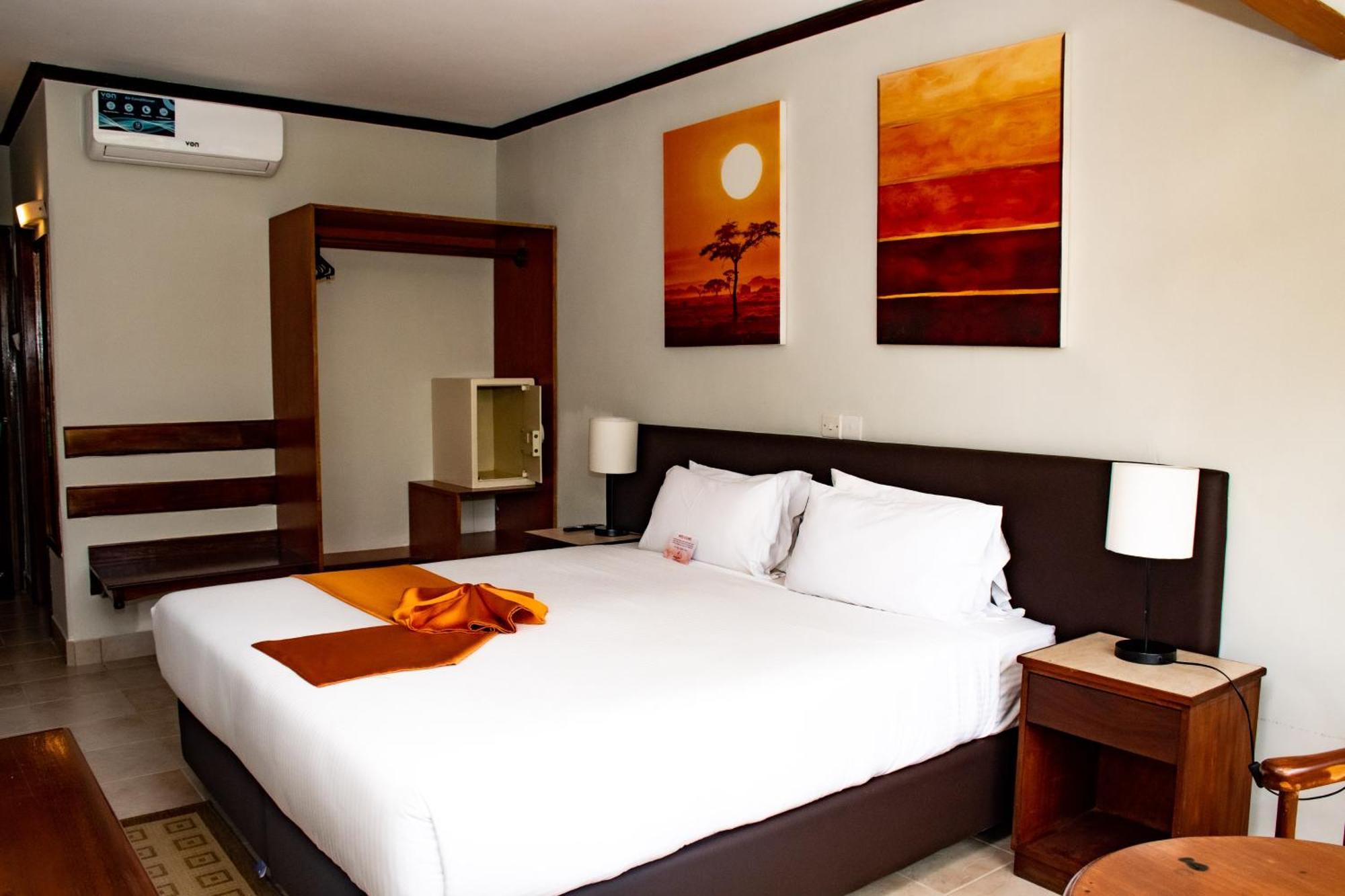 Hotel Boulevard Nairobi, City Centre Cbd Екстер'єр фото